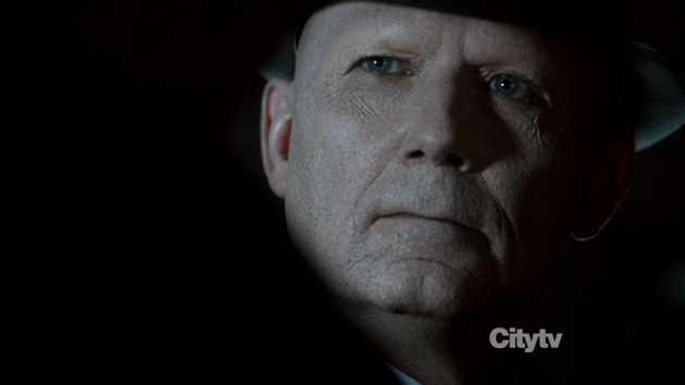 Fringe 5x04-01