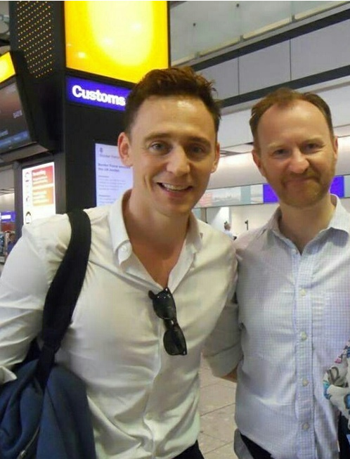 Tom_Hiddleston_Mark_Gatiss