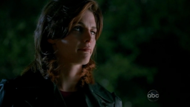 CASTLE-SEASON2-206_24